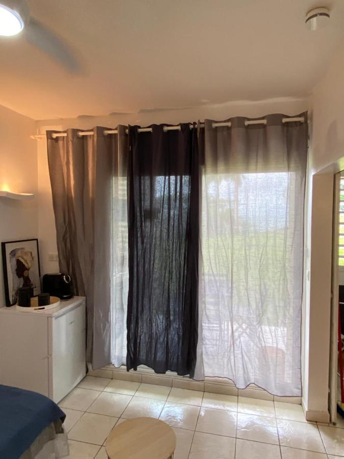 Le 63* Apartment La Trinite Luaran gambar
